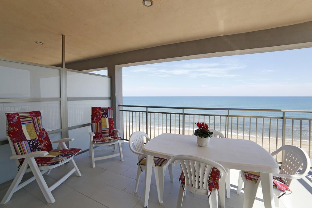 Apartamento Frente Al Mar Бельрегуарт Экстерьер фото