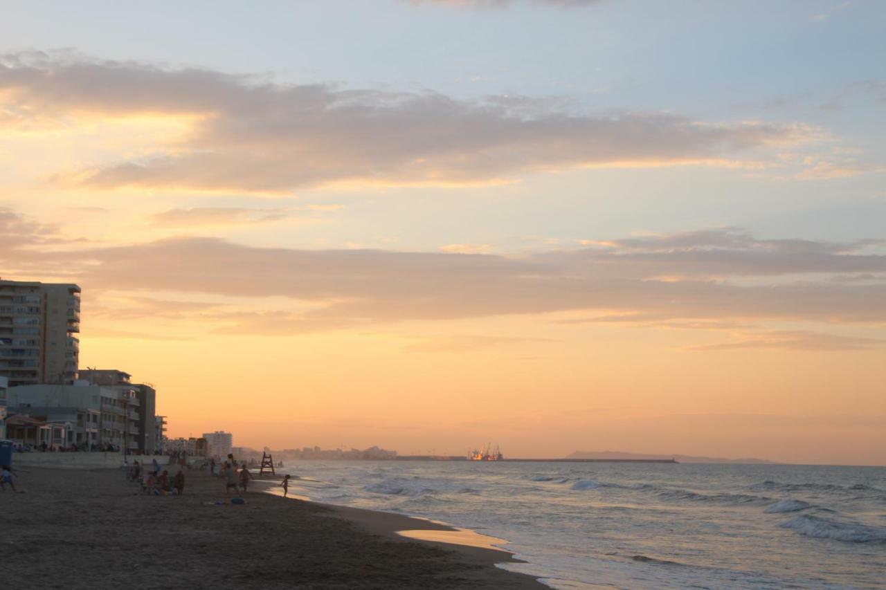 Apartamento Frente Al Mar Бельрегуарт Экстерьер фото